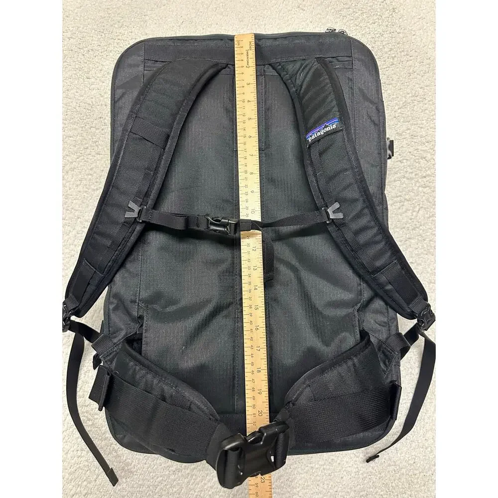 Patagonia Black Hole MLC 45L Convertible Backpack Carry On Travel Duffel Black